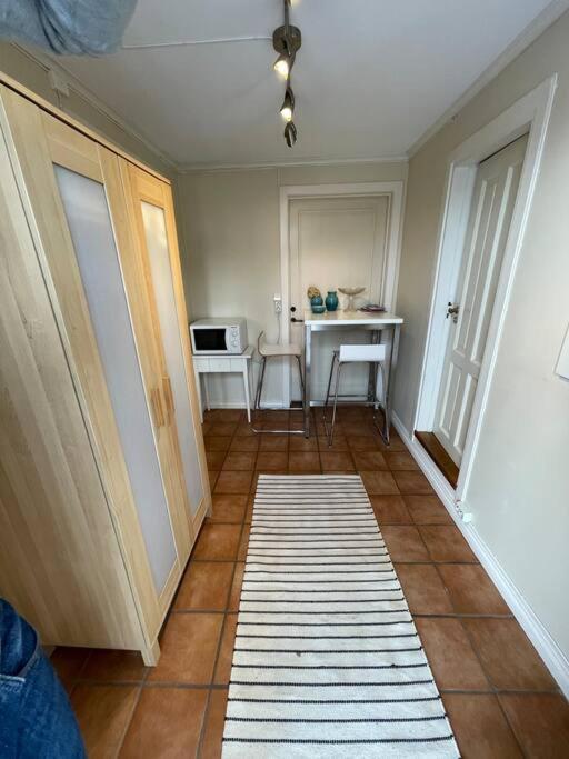 Apartament With Access To Garden, Central, Quiet And With Free Parking Fredrikstad Exterior foto